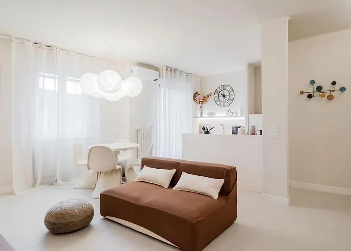 Host4u - Petit Vittoria In Center