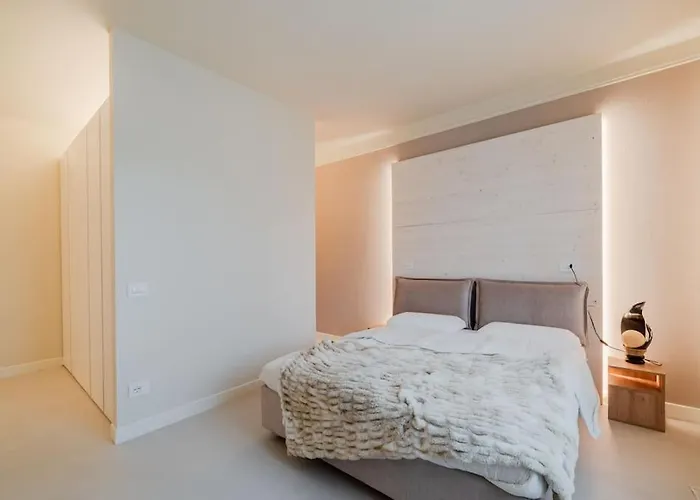 Host4u - Petit Vittoria In Center Apartment