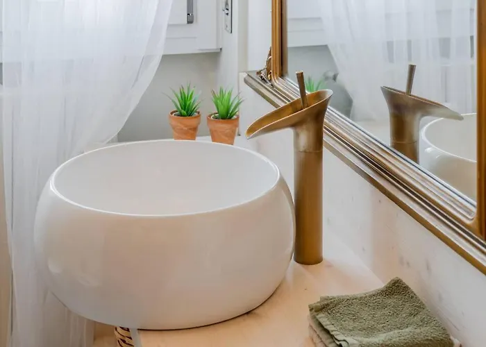 Host4u - Petit Vittoria In Center